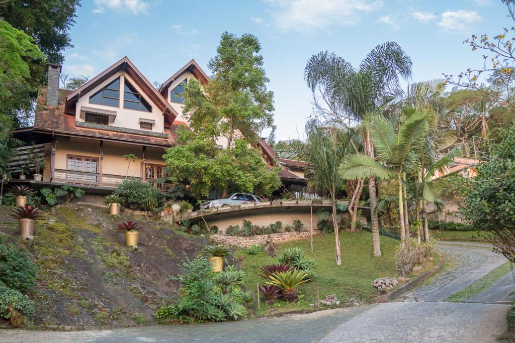 Pousada Casa Da Pedra Blumenau Exterior photo